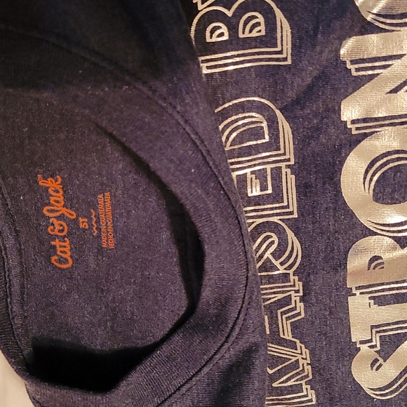 Cat&Jack 5T Raised by Strong Women bluebshirt - Picture 2 of 2